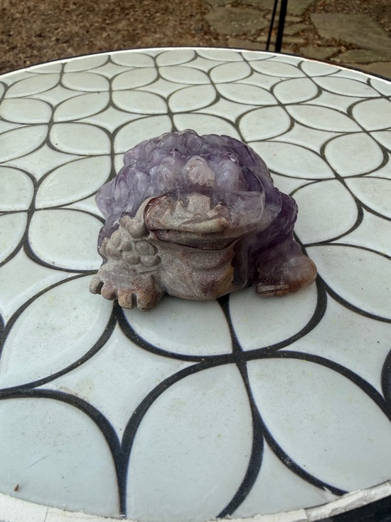 Dream Amethyst Crystal Money Toad 12 oz - Picture 3 of 11